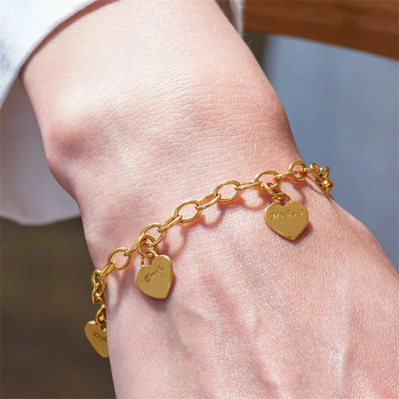 Customized Bracelet with Names Women Personalized Stainless Steel Heart Charm Bracelet 8 Names Family Friendship Bracelets 2024
