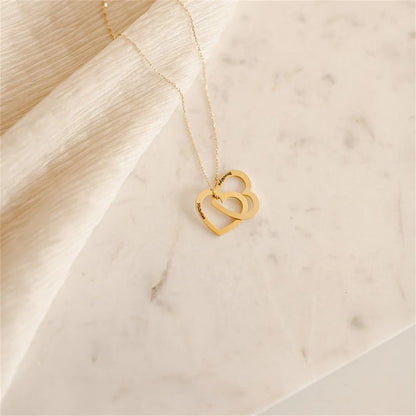 Customized Heart Shaped Name Pendant Necklace Women's Stainless Steel engraved Necklace Personality Digital Necklace Jewelry